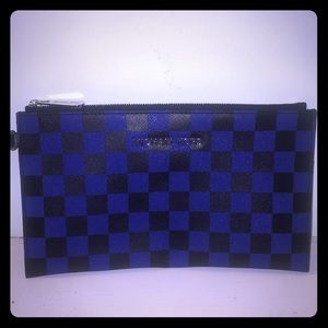Michael Kors➖Blue and Black➖Checkered Wristlet